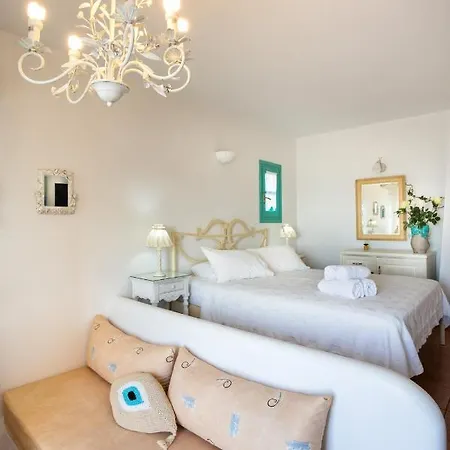 Odysseus Hotel