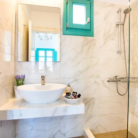 Odysseus Hotel 2*